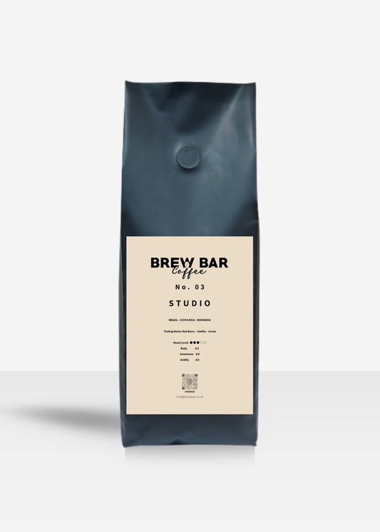 Studio Blend — Clean & Versatile
